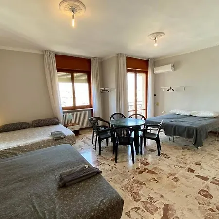 Imbriani66 Apartment
